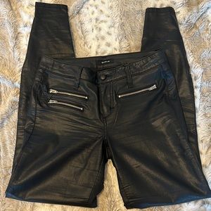 Bebe Jeather Multi Zip Icon Skinny